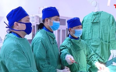 Nút mạch chọn lọc điều trị u máu gan dưới hướng dẫn chụp mạch số hóa xóa nền (DSA) tại Bệnh viện Ung bướu tỉnh Thanh Hóa