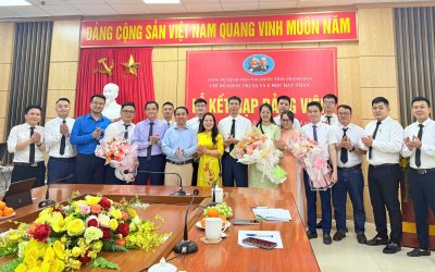 Lễ kết nạp Đảng viên mới tại Bệnh viện Ung bướu tỉnh Thanh Hóa năm 2026.