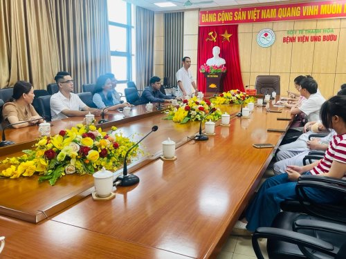 tặng quà đỗ đại học 3.png