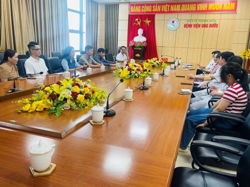 tặng quà đỗ đại học.jpg