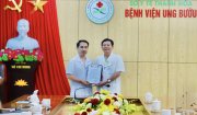 LỄ CÔNG BỐ QUYẾT BỔ NHIỆM LẠI PHÓ GIÁM ĐỐC BỆNH VIỆN UNG BƯỚU TỈNH THANH HÓA